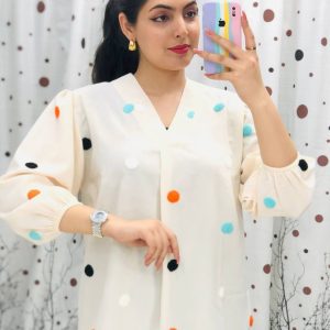 شومیز توپی یقه v