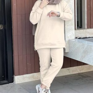 هودی و شلوار کرکی